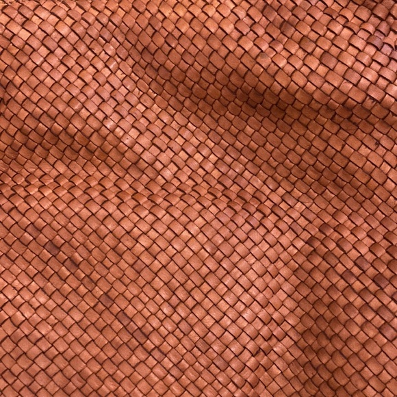 Beautiful Custom Italian Leather Bag - Picture 3 of 8